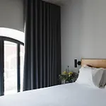 Five Stars Alcantara Lofts Apartment *