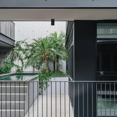 Five Stars Alcantara Lofts