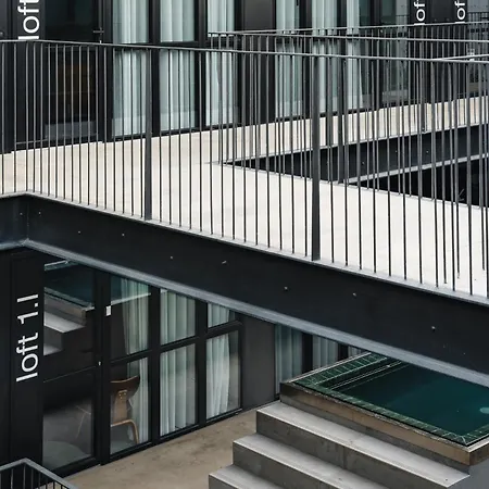 アパート Five Stars Alcantara Lofts