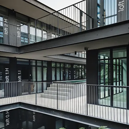 アパート Five Stars Alcantara Lofts