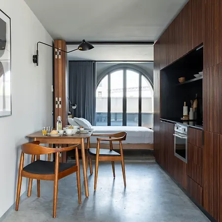 Апартаменти Five Stars Alcantara Lofts *