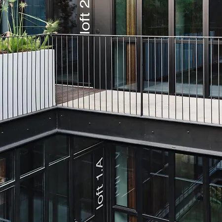 Апартаменти Five Stars Alcantara Lofts