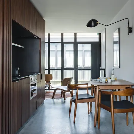 Five Stars Alcantara Lofts דירה